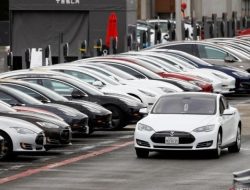 Batalkan Pengurangan Tenaga Kerja di Tesla Incorporation, Elon Musk Sebut Soal Gaji