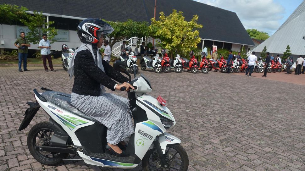 Aceh Jadi Provinsi Pertama yang Gunakan Motor Listrik Gesits sebagai Kendaraan Operasional Pemda