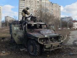 Tak Disangka, Kendaraan Perang Rusia Masih Gunakan Ban dari Era Uni Soviet