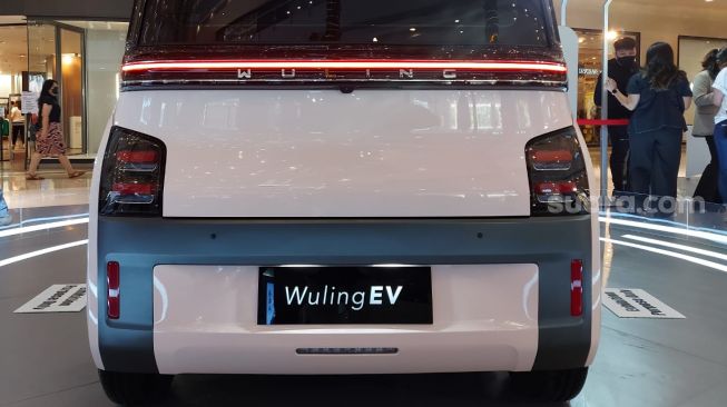 Tampilan kendaraan mungil Wuling Motors di pre-launch Wuling EV "Electrify Your World" [Mudikgratis.co.id/Manuel Jeghesta Nainggolan].