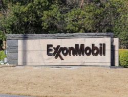 ExxonMobil Optimis Pelumas Kendaraan Tetap Relevan di Era EV