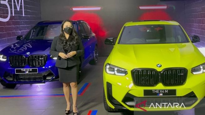 Jodie O'tania, Director of Communications BMW Group Indonesia dalam peluncuran BMW X3 M Competition dan BMW X4 M Competition  di BMW Eurokars Kebon Jeruk pada Kamis (7/7/2022) [ANTARA/Lifia Mawaddah Putri]
